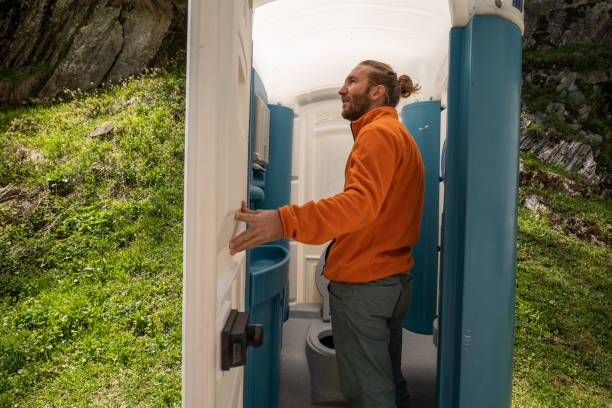 Affordable portable toilet rental in Fort Denaud, FL